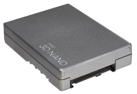 Intel® SSD D7-P5510 Series (7.68TB, 2.5in PCIe 4.0 x4, 3D4, TLC), 99A5DR
